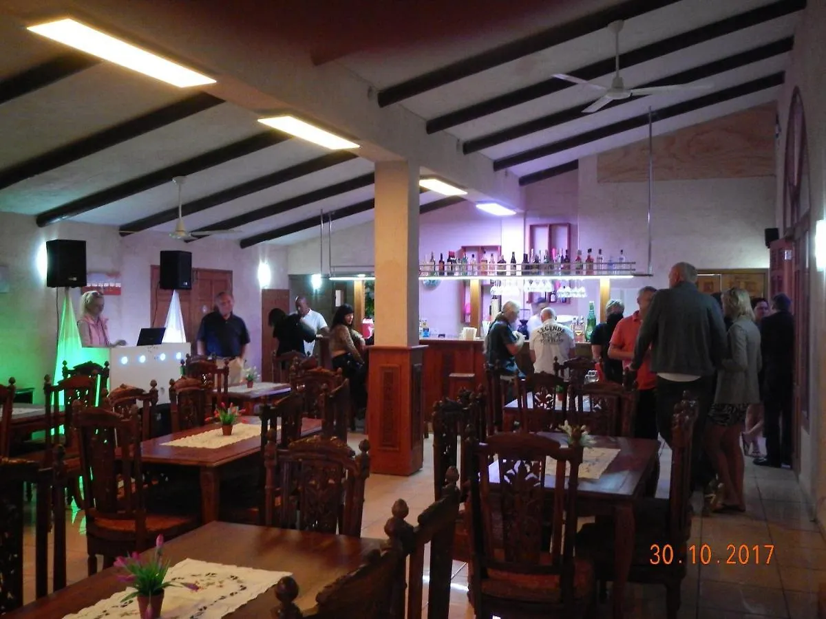 Hotel Resort Ollymar - Swinger Friendly